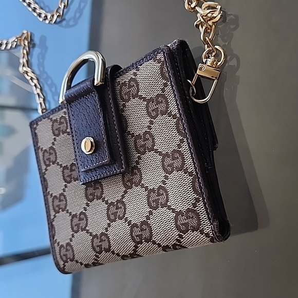 Gucci SOLD wallet with gold. in very very good condition π β€οΈ π π π π - Picture 15 of 17